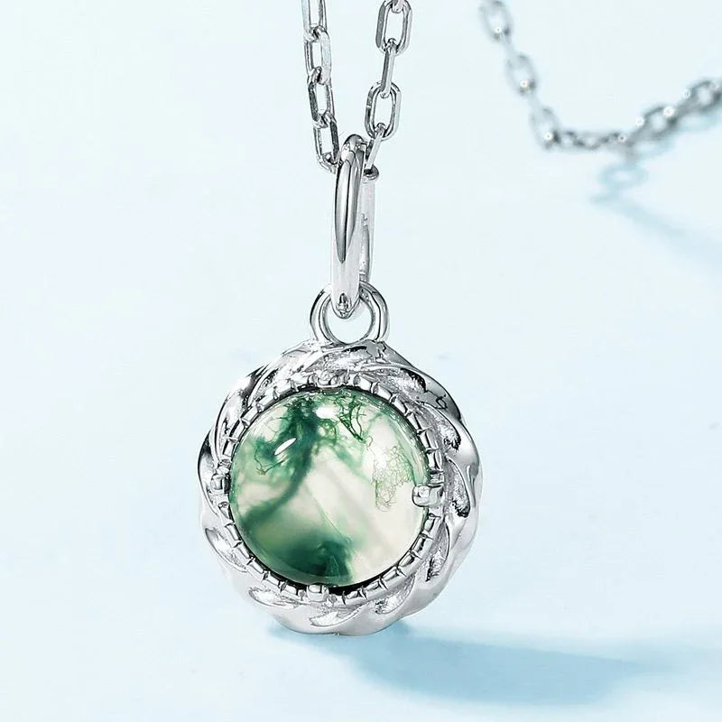 Unique Fashion Cabochon Moss Agate Pendant Necklace — pendant close-up 3