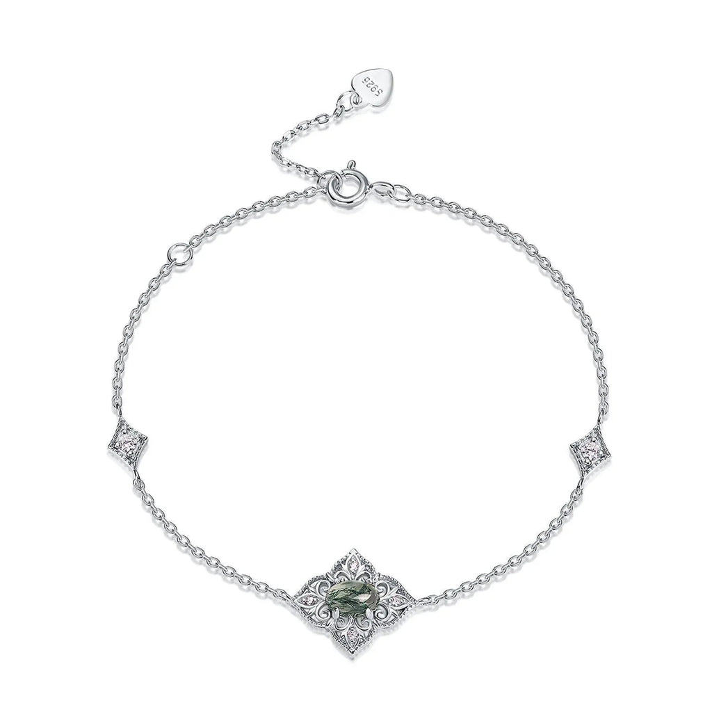 Unique Moss Agate Bracelet — center stone detail 4